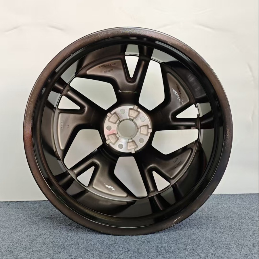 20-Inch Aluminum Alloy Rim 8.5J/ET45 for DEEPAL S07 and CHANGAN CS55/CS75 Series - Image 3