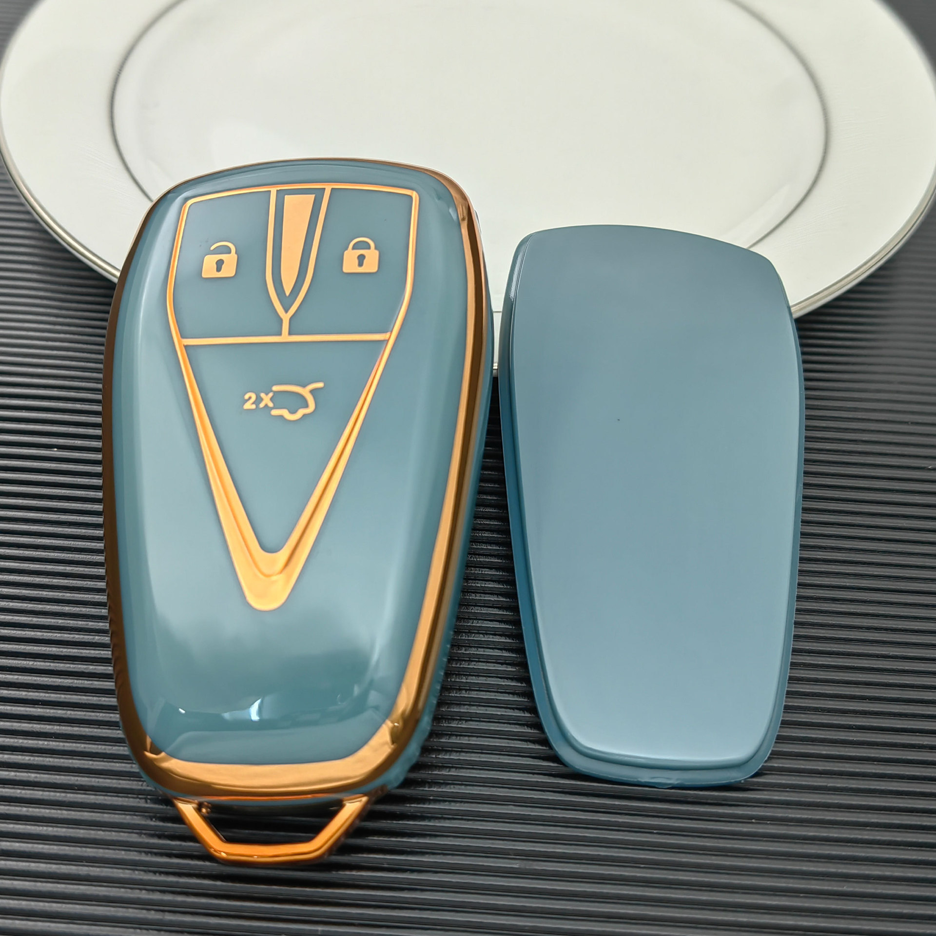 TPU Car Key Cover with Gold Trim for CHANGAN CS55 PLUS, UNI-T, OSHAN X5/X7 - Image 2