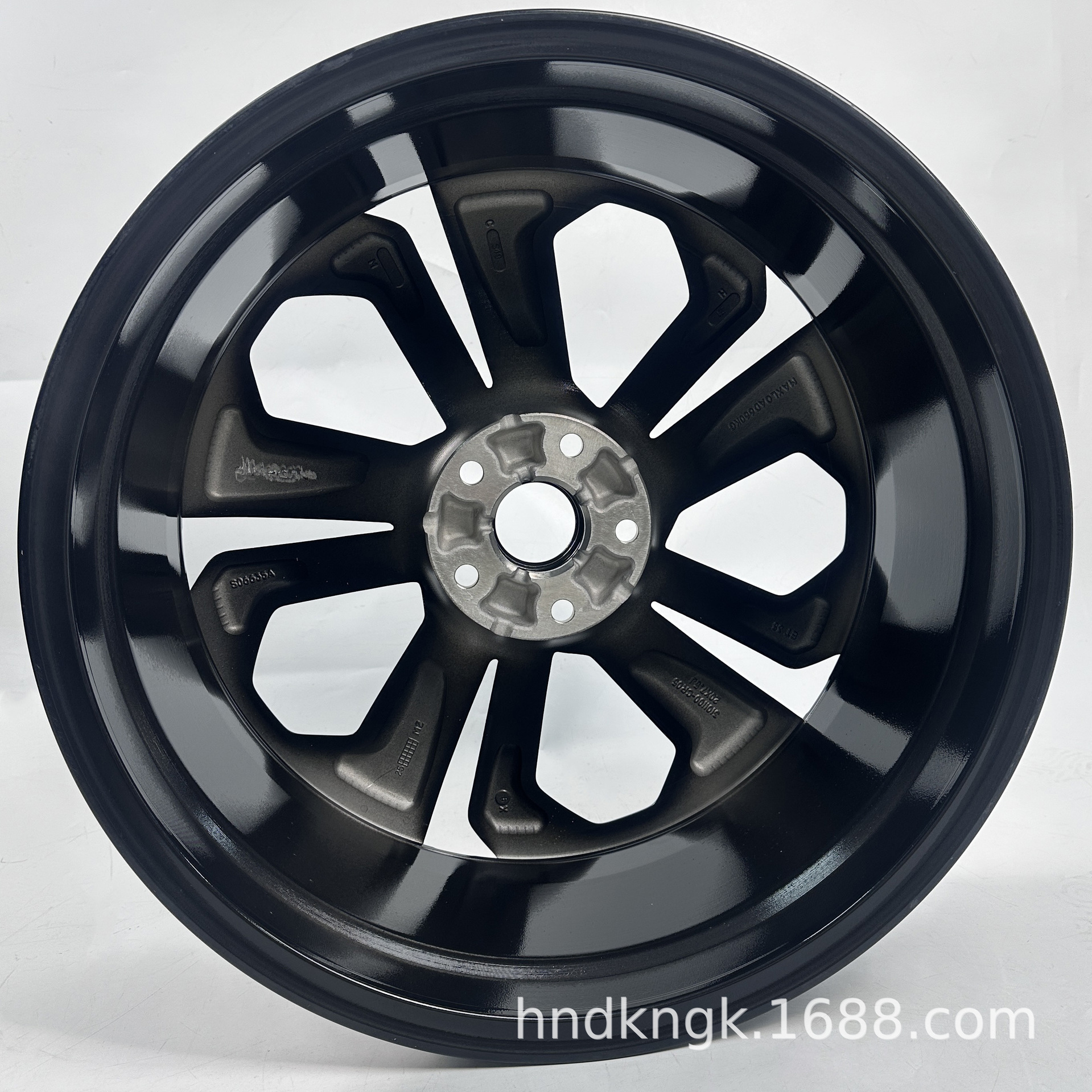 Genuine 20-Inch Aluminum Alloy Wheel Hub for CHANGAN UNI-K (2022-2024 Models) - Image 4