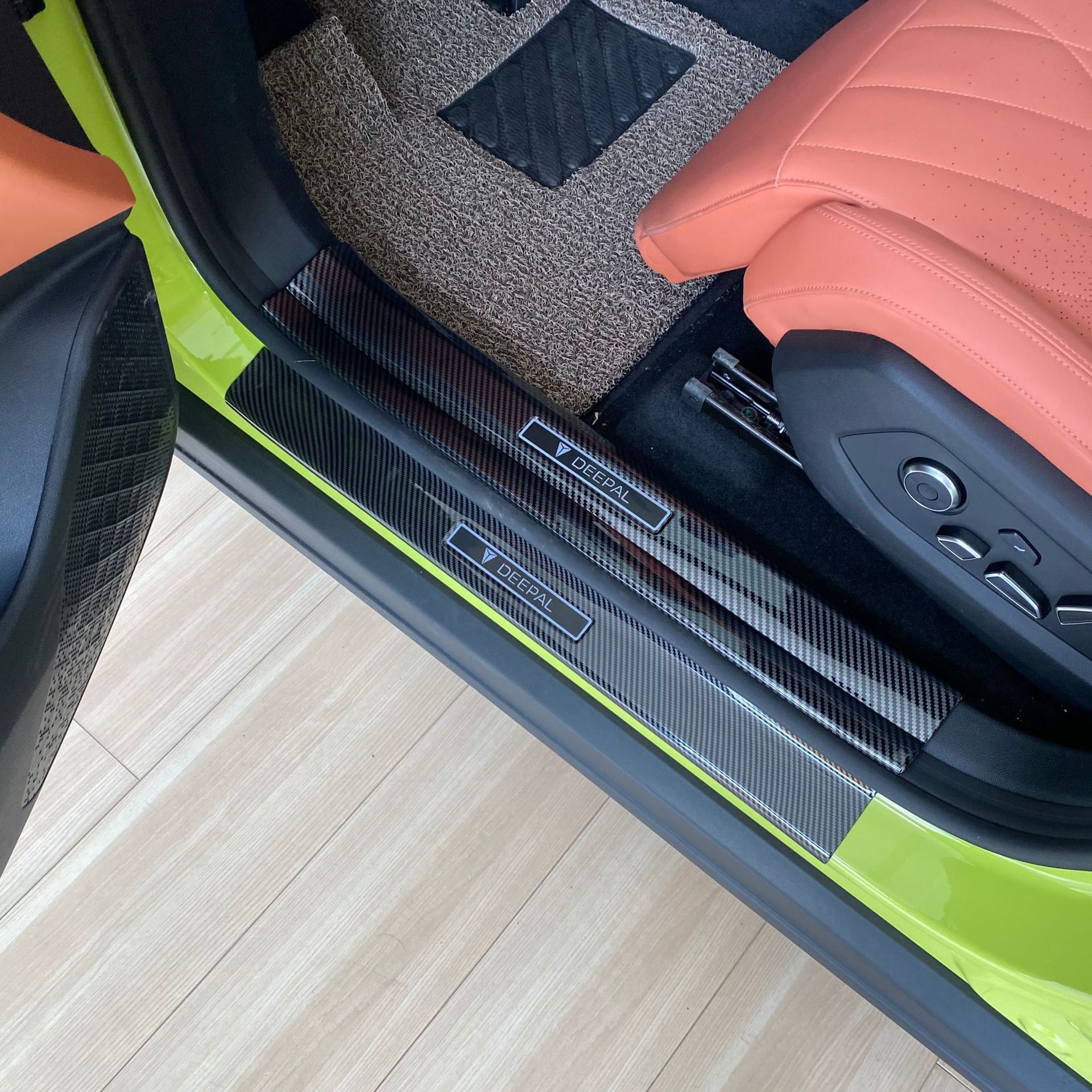 Interior and Exterior Door Sill Protector Carbon Fiber Style for DEEPAL S07 / S7 - Image 4
