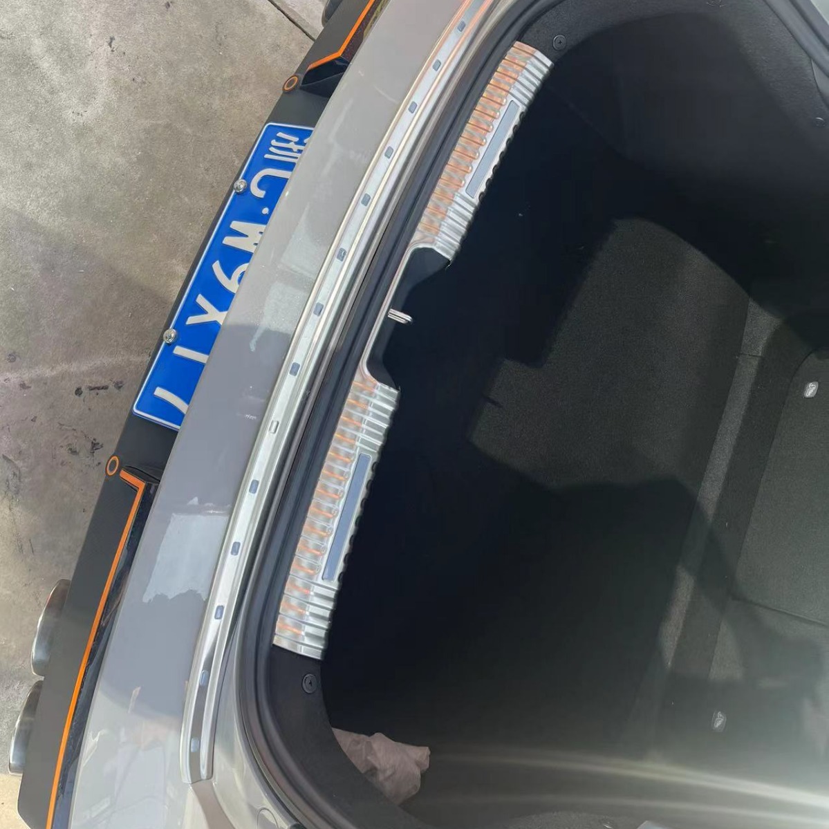 Window Deflectors with Stainless Steel Trim for CHANGAN UNI-V 2022+ (Extended Version), 4-Piece Set - Image 4