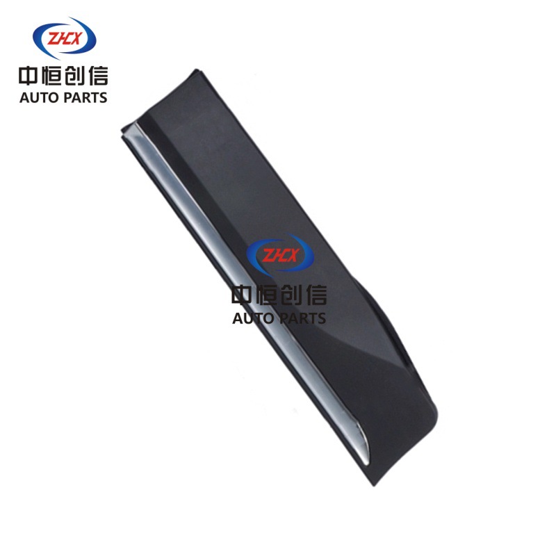 Rear Passenger Door Outer Guard Panel with Silver Paint for CHANGAN CS55 - Image 2