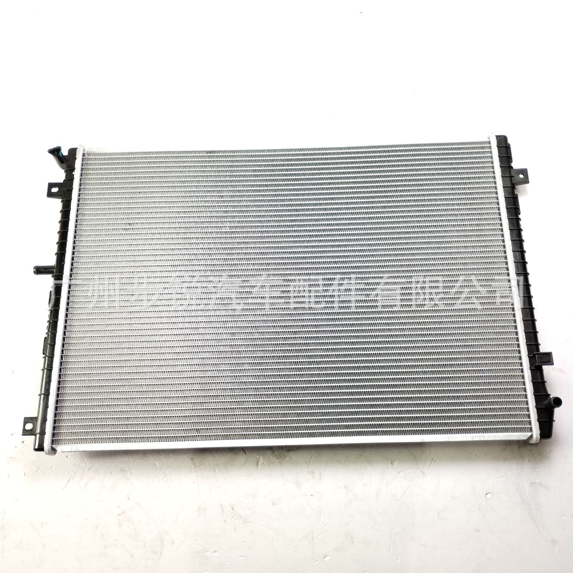 Low Temperature Radiator Water Tank for CHANGAN UNI-K 2.0T 2021-Present - Image 4