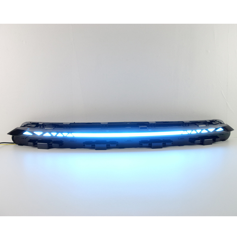 Front Grille LED Fog Lights with Streamer DRL for CHANGAN UNI-V 2024-2025 - Image 3