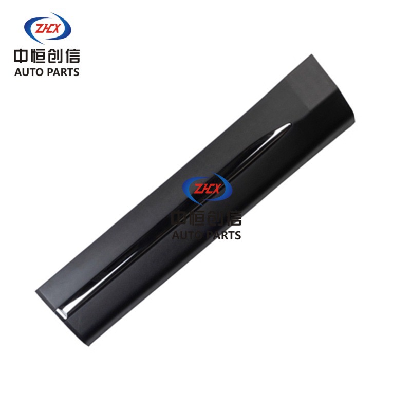 Rear Door Outer Middle Guard Panel Assembly with Decorative Trim for CHANGAN OSHAN X7 - Image 2