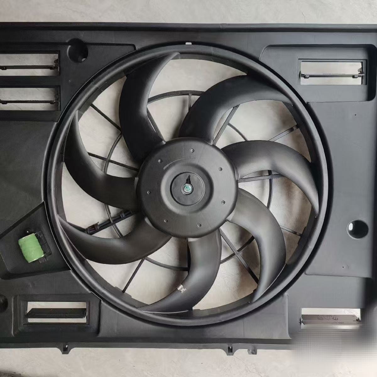 Radiator Cooling Fan Assembly for CHANGAN UNI-T - Image 3