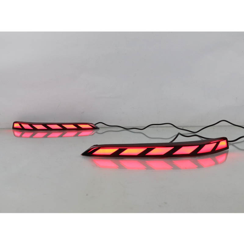 Rear Bumper LED Brake Warning Light Multi-Function Smoked for CHANGAN UNI-T - Image 2