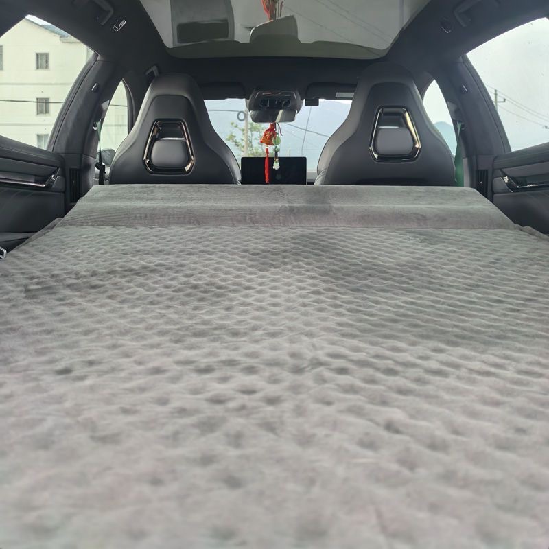 Custom Fit Inflatable Car Mattress and Rear Trunk Sleeping Pad for DEEPAL S07 / S7 - Image 2