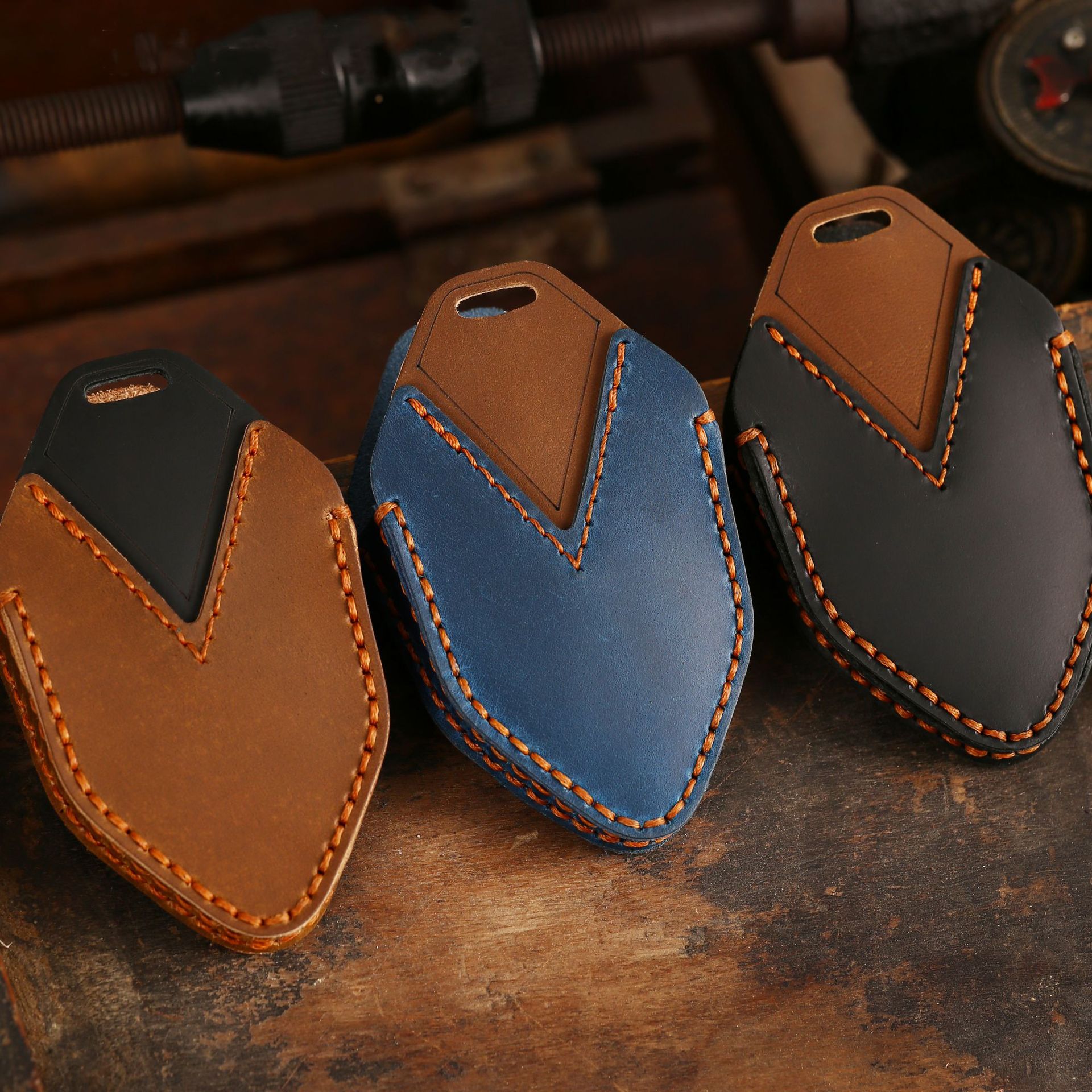 Genuine Leather Smart Key Case Cover with Buckle for DEEPAL SL03, CHANGAN UNI-K/T/V, and CS75 PLUS - Image 3