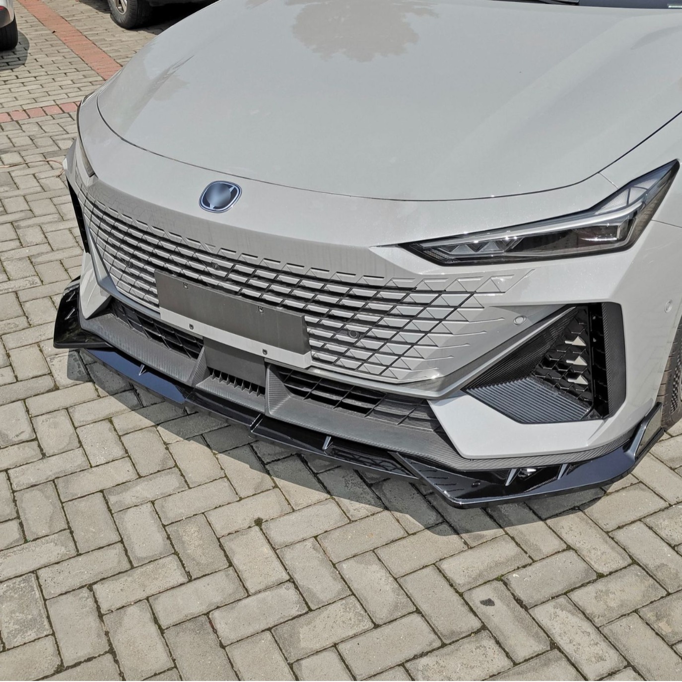 Front Bumper Lip Spoiler and Corner Protectors for 2022 CHANGAN UNI-V, Carbon Fiber Style - Image 3